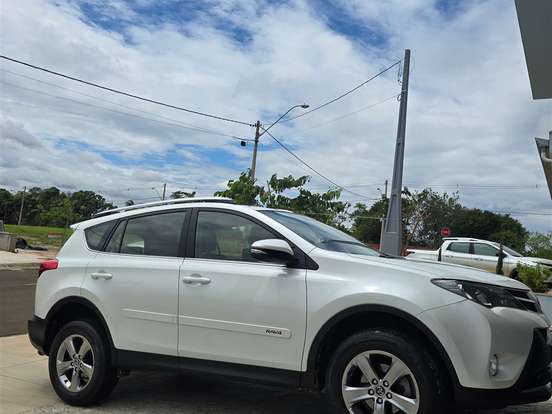 TOYOTA-RAV4-2.0 4X2 16V GASOLINA 4P AUTOMÁTICO TOYOTA-RAV4-2015