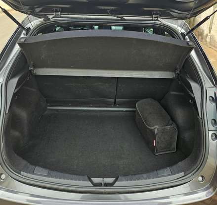 TOYOTA-YARIS-2022