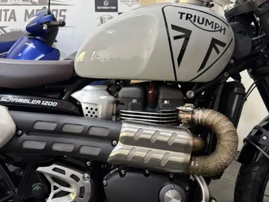 TRIUMPH-BONNEVILLE SCRAMBLER 1200 X TRIUMPH-BONNEVILLE SCRAMBLER 1200 X-2024
