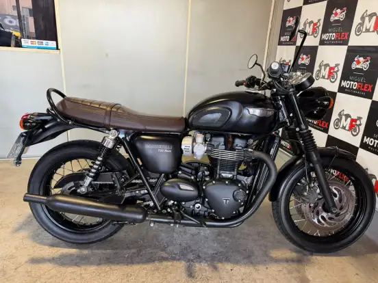 TRIUMPH-BONNEVILLE T120 BLACK 1200-2021