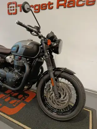 TRIUMPH-BONNEVILLE T120 BLACK 1200-2026