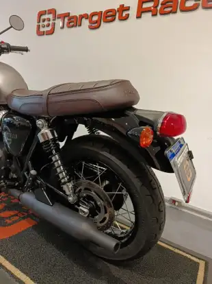 TRIUMPH-BONNEVILLE T120 BLACK 1200-2026
