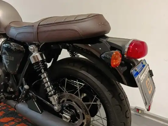TRIUMPH-BONNEVILLE T120 BLACK 1200 TRIUMPH-BONNEVILLE T120 BLACK 1200-2026