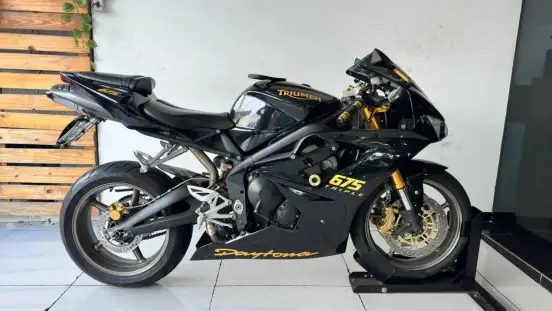 TRIUMPH-DAYTONA 675 TRIUMPH-DAYTONA 675-2008