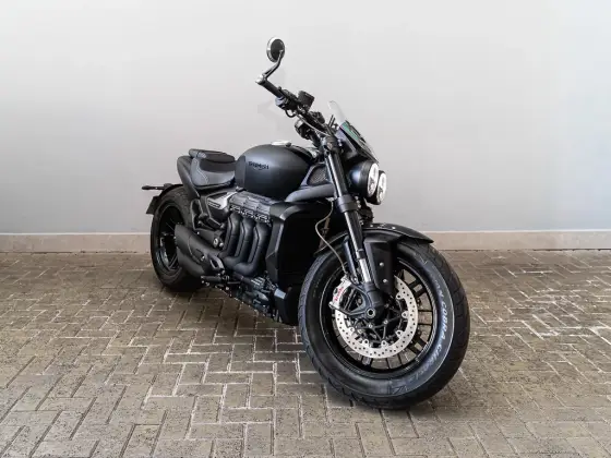 TRIUMPH ROCKET III R BLACK EDITION 