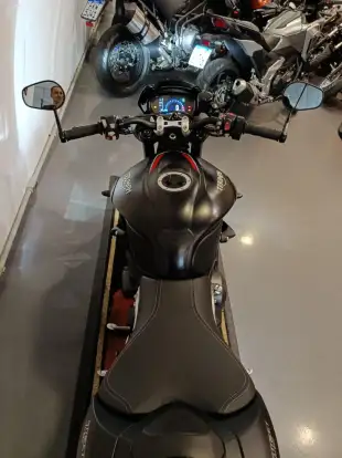 TRIUMPH-STREET TRIPLE 765 RS-2018
