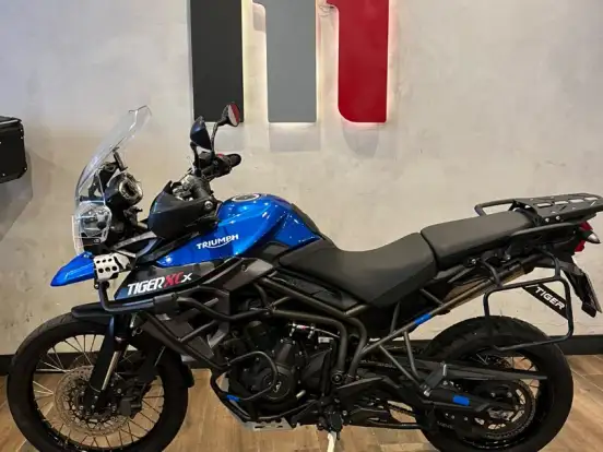 TRIUMPH-TIGER 800 XCX TRIUMPH-TIGER 800 XCX-2015