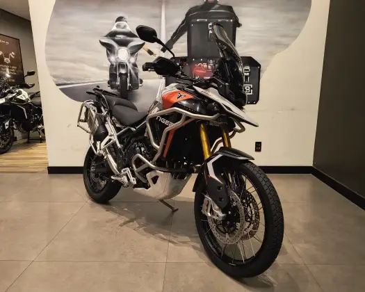 TRIUMPH TIGER 900 RALLY PRO 