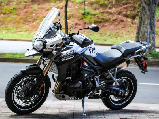 TRIUMPH-TIGER EXPLORER XC ABS TRIUMPH-TIGER EXPLORER XC ABS-2013