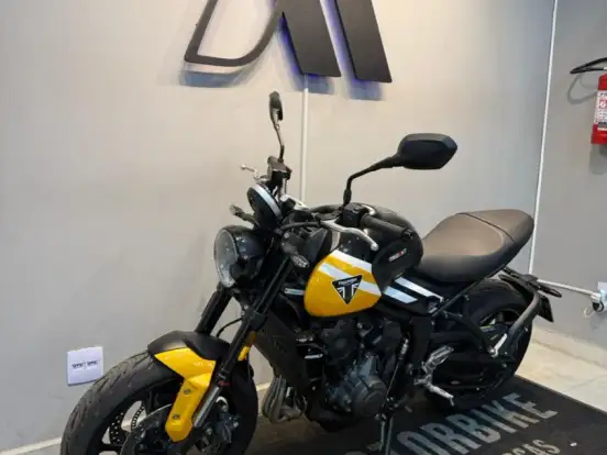 TRIUMPH-TRIDENT 660 TRIUMPH-TRIDENT 660-2025
