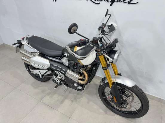 TRIUMPH-BONNEVILLE SCRAMBLER 1200 XE-2026