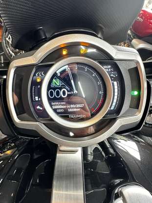 TRIUMPH-ROCKET III GT-2023