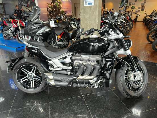 TRIUMPH-ROCKET III GT-2023