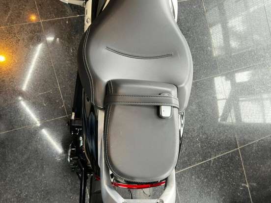 TRIUMPH-ROCKET III GT TRIUMPH-ROCKET III GT-2023