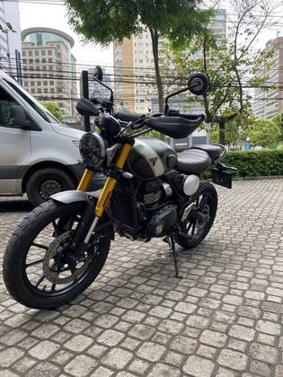 TRIUMPH SCRAMBLER 400 X 