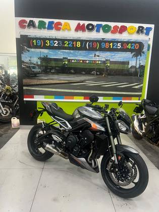 TRIUMPH STREET TRIPLE 765 RS 