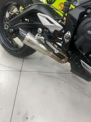 TRIUMPH-STREET TRIPLE 765 RS-2023