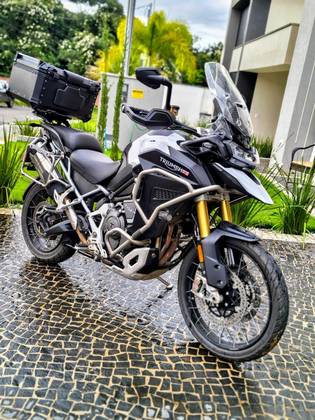 TRIUMPH TIGER 1200 RALLY EXPLORER 