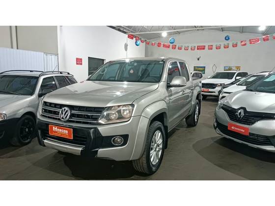 VOLKSWAGEN AMAROK 2.0 HIGHLINE 4X4 CD 16V TURBO INTERCOOLER DIESEL 4P AUTOMÁTICO