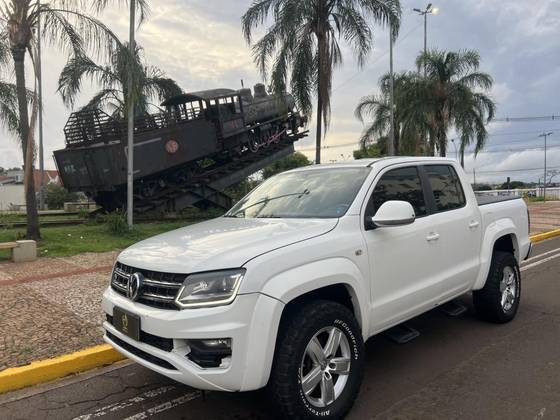 VOLKSWAGEN AMAROK 2.0 HIGHLINE 4X4 CD 16V TURBO INTERCOOLER DIESEL 4P AUTOMÁTICO
