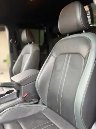 VOLKSWAGEN-AMAROK-2024