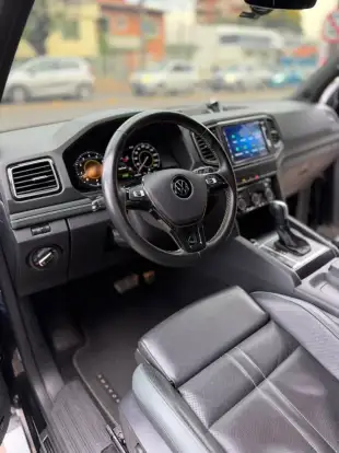 VOLKSWAGEN-AMAROK-2024