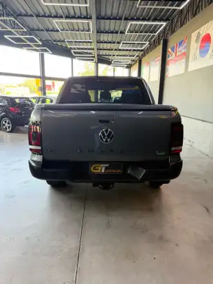 VOLKSWAGEN-AMAROK-2024