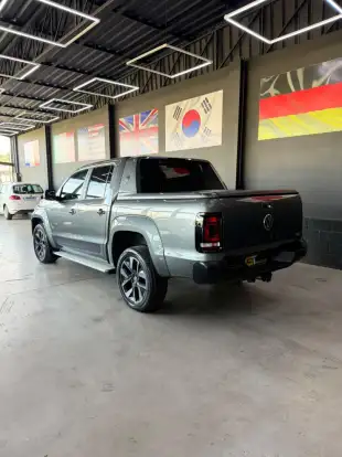 VOLKSWAGEN-AMAROK-2024
