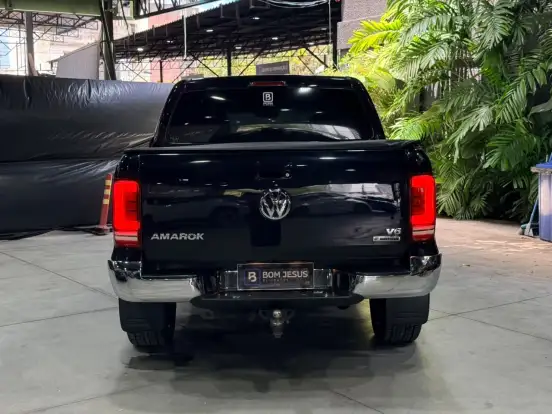 VOLKSWAGEN-AMAROK-3.0 V6 TDI DIESEL HIGHLINE CD 4MOTION AUTOMÁTICO VOLKSWAGEN-AMAROK-2021