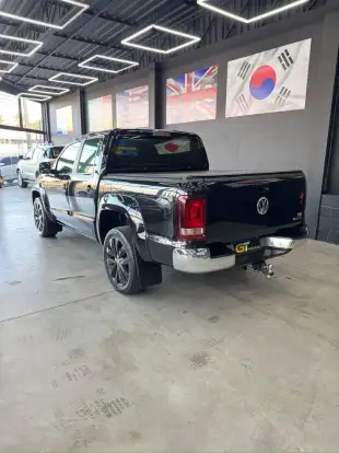 VOLKSWAGEN-AMAROK-2019