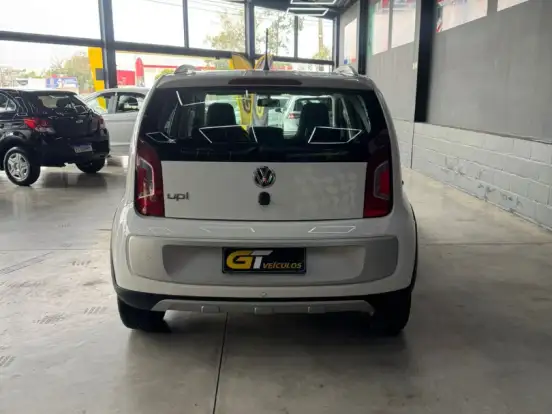 VOLKSWAGEN-CROSS UP-1.0 MPI 12V FLEX 4P MANUAL VOLKSWAGEN-CROSS UP-2016