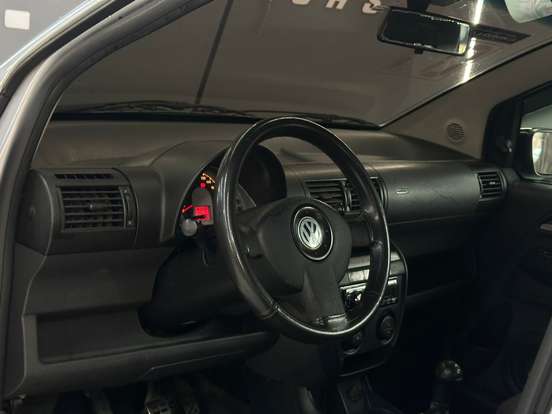 VOLKSWAGEN-CROSSFOX-2006