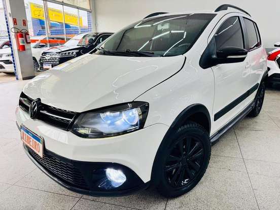 VOLKSWAGEN-CROSSFOX-1.6 MI FLEX 8V 4P MANUAL VOLKSWAGEN-CROSSFOX-2013