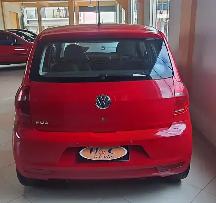 VOLKSWAGEN-FOX-2012