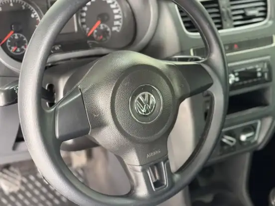 VOLKSWAGEN-FOX-1.6 MI 8V FLEX 4P MANUAL VOLKSWAGEN-FOX-2014