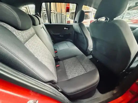 VOLKSWAGEN-FOX-1.6 MI 8V FLEX 4P MANUAL VOLKSWAGEN-FOX-2014