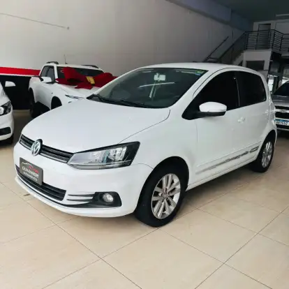 VOLKSWAGEN-FOX-2019
