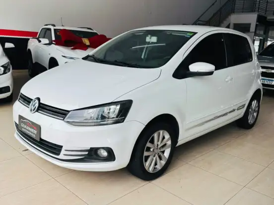 VOLKSWAGEN-FOX-1.6 MSI TOTAL FLEX CONNECT 4P MANUAL VOLKSWAGEN-FOX-2019