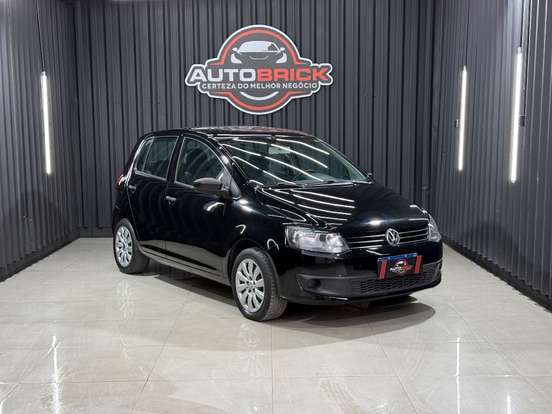 VOLKSWAGEN-FOX-1.0 MI 8V FLEX 4P MANUAL VOLKSWAGEN-FOX-2013