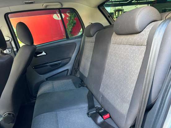 VOLKSWAGEN-FOX-1.6 MI 8V FLEX 4P MANUAL VOLKSWAGEN-FOX-2012