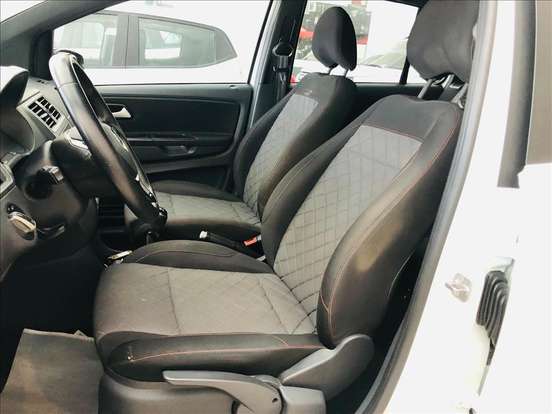 VOLKSWAGEN-FOX-1.6 MSI TOTAL FLEX XTREME 4P MANUAL VOLKSWAGEN-FOX-2020