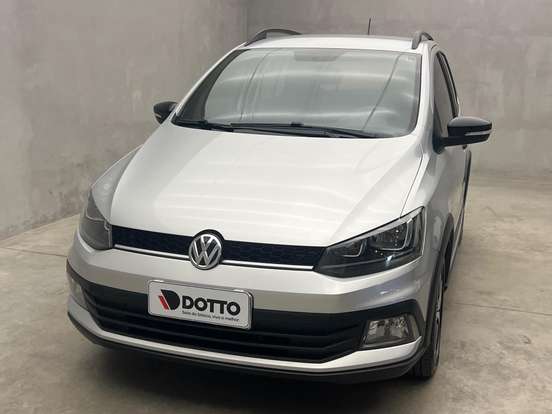 VOLKSWAGEN-FOX-1.6 MSI TOTAL FLEX XTREME 4P MANUAL VOLKSWAGEN-FOX-2017