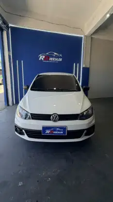 VOLKSWAGEN-GOL-2017