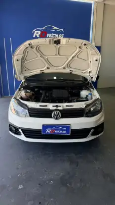 VOLKSWAGEN-GOL-2017