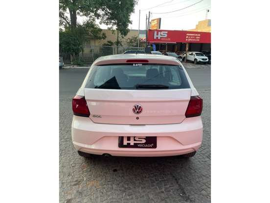 VOLKSWAGEN-GOL-2022