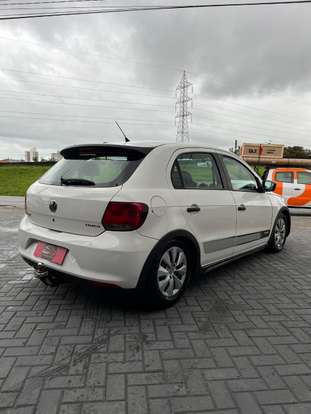 VOLKSWAGEN-GOL-1.0 MI TRACK 8V FLEX 4P MANUAL VOLKSWAGEN-GOL-2013