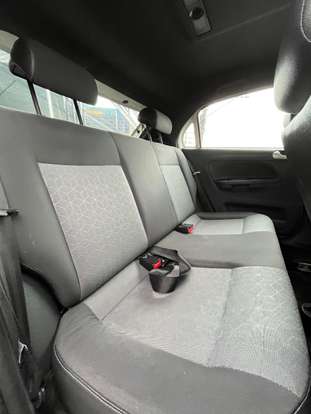 VOLKSWAGEN-GOL-2013
