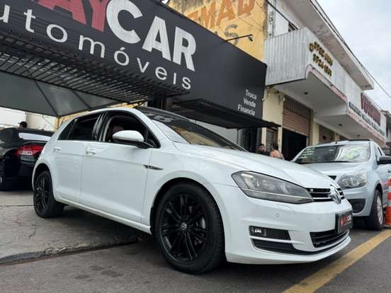 VOLKSWAGEN-GOLF-2013