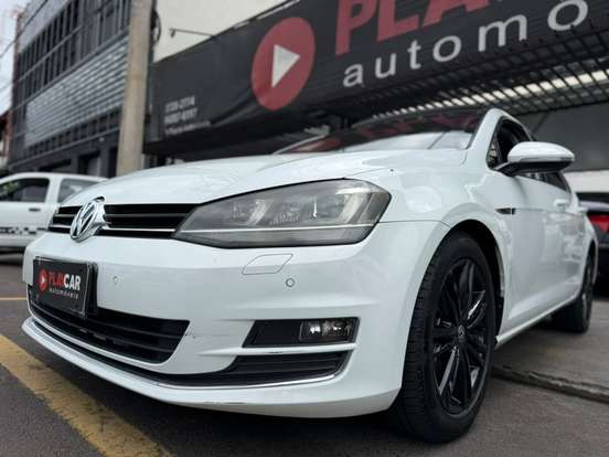 VOLKSWAGEN-GOLF-2013