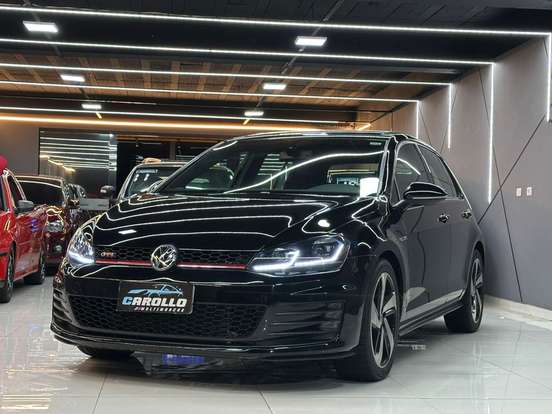 VOLKSWAGEN-GOLF-2013